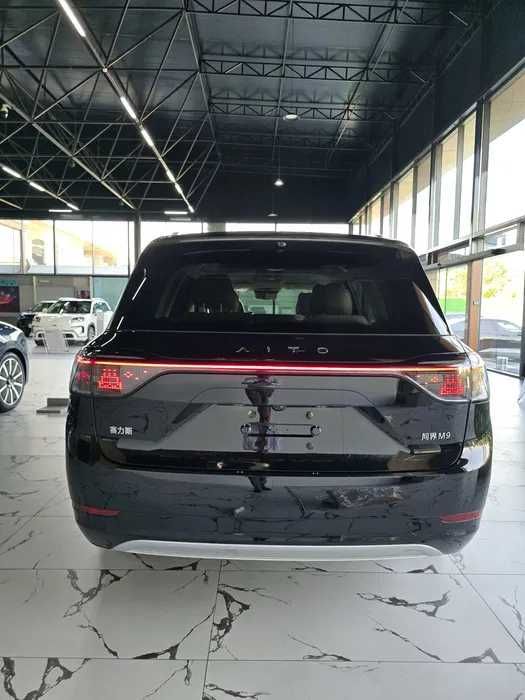 Aito M9 Hybrid Ultra 52kwh pod zakaz