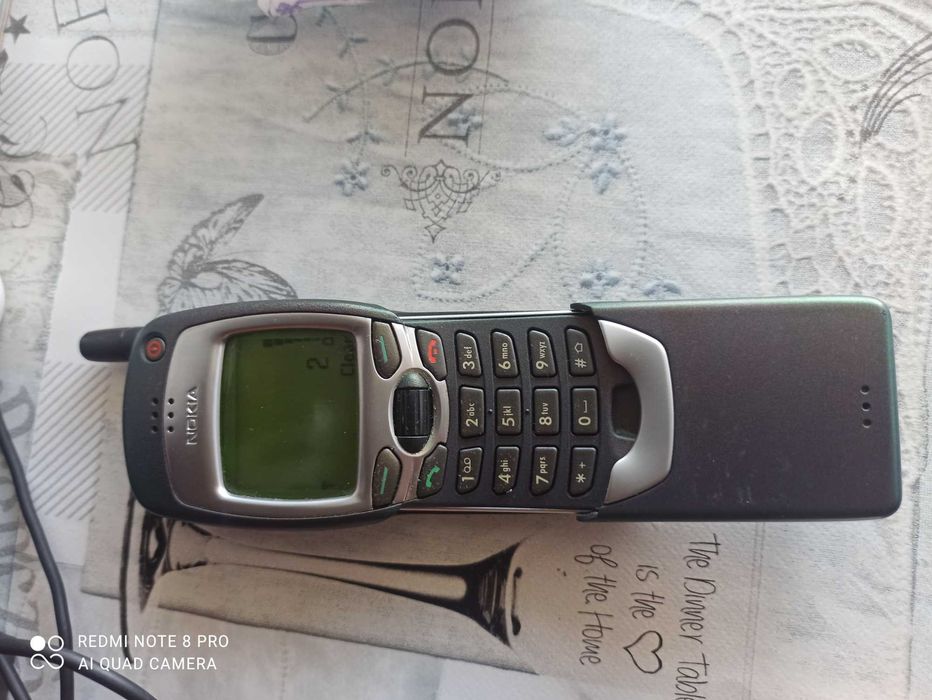 Телефон Nokia 6210