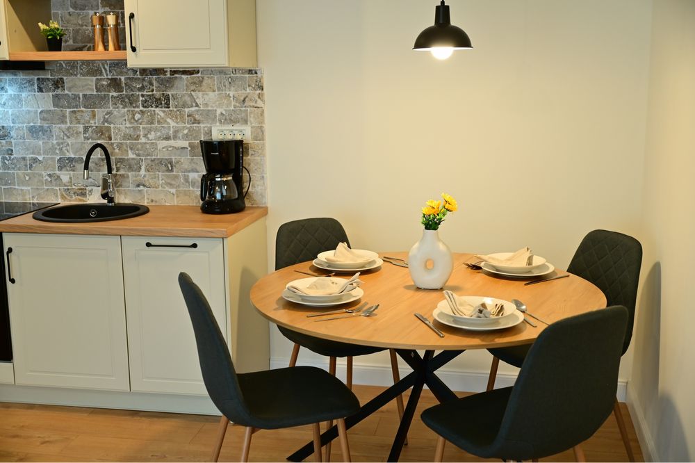 Vand apartament nou de 2 camere