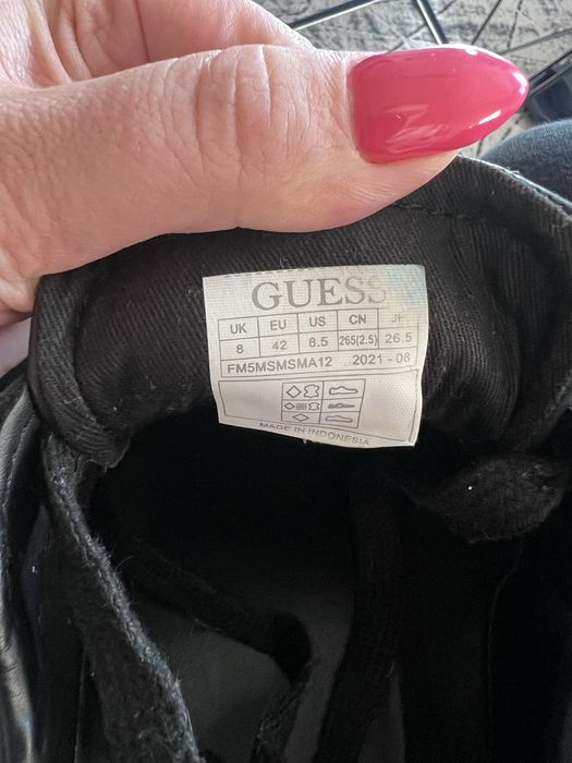 Мъжки кожени  сникърси Guess