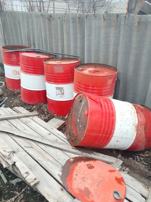 Продам бочки. 200