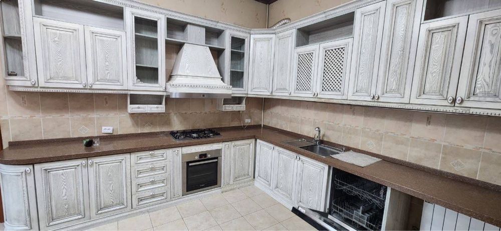 Продается дом 6 соток В Яшнабадском районе Адрес : сангород,