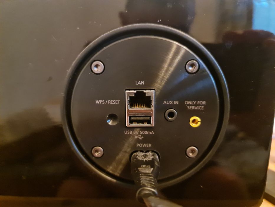 Boxa bluetooth hifi samsung  lampi da-e751