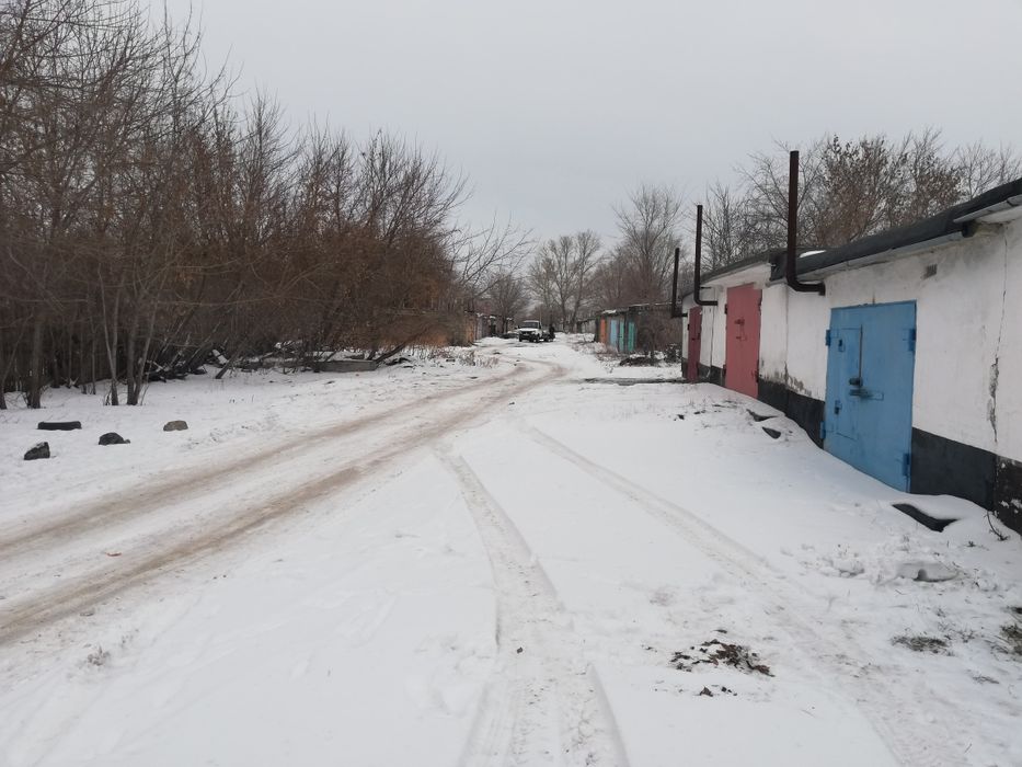 Продам гараж майкудук 1 квартал.