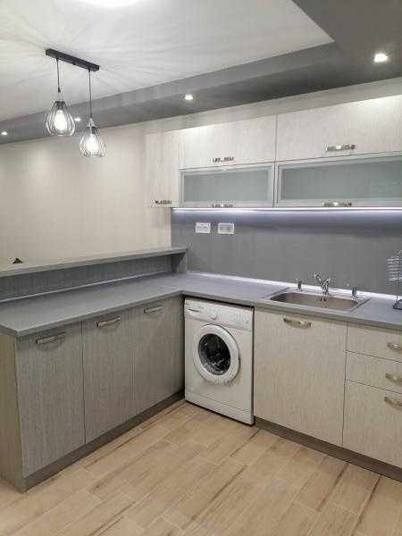 Тристаен апартамент в к-с Меден Рудник