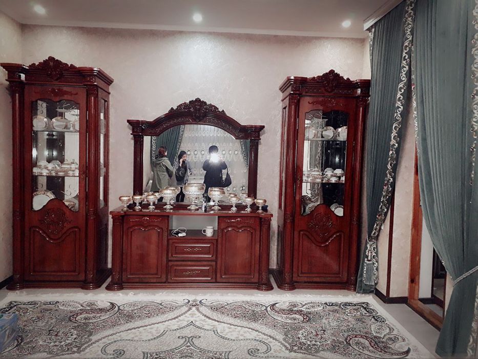 Пенал камот сотилади