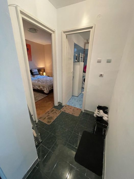 Inchiriez apartement zona centrala