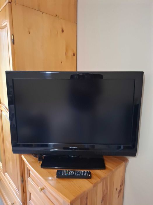 Телевизор SHARP 32"