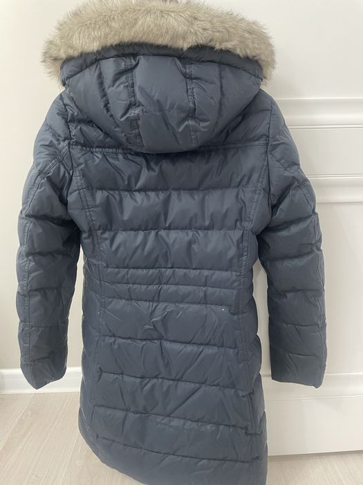 Пуховик Tommy Hilfiger на девочку XS