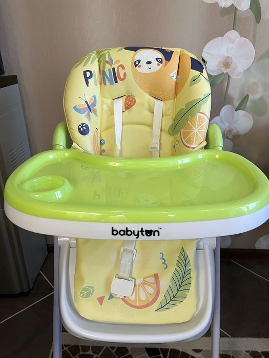 Детский стульчик доя кормления