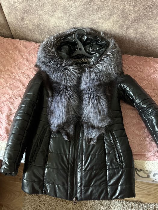 Продам куртку зимнюю