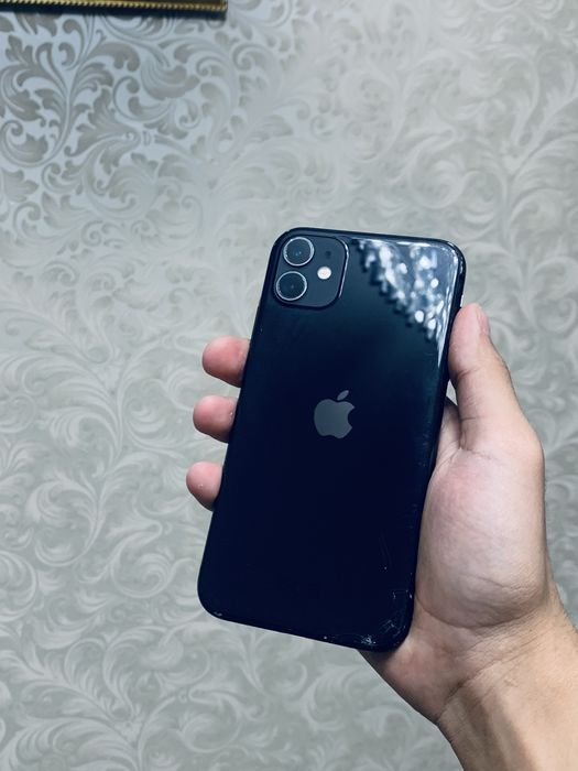 Iphone 11 / 64gb,71%