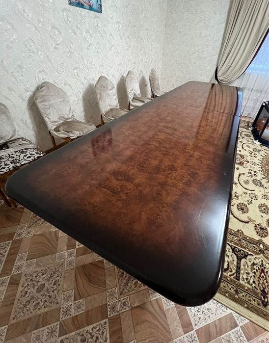 Продам стол