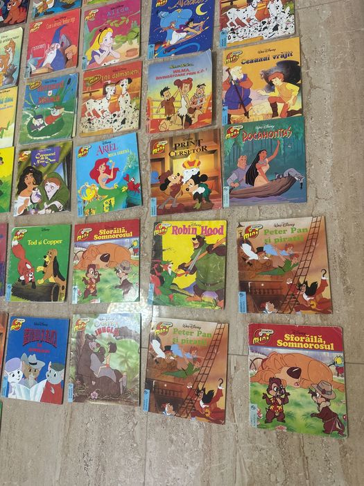 31 cărticele Colecție egmont mini Disney Walt Disney română egmont România