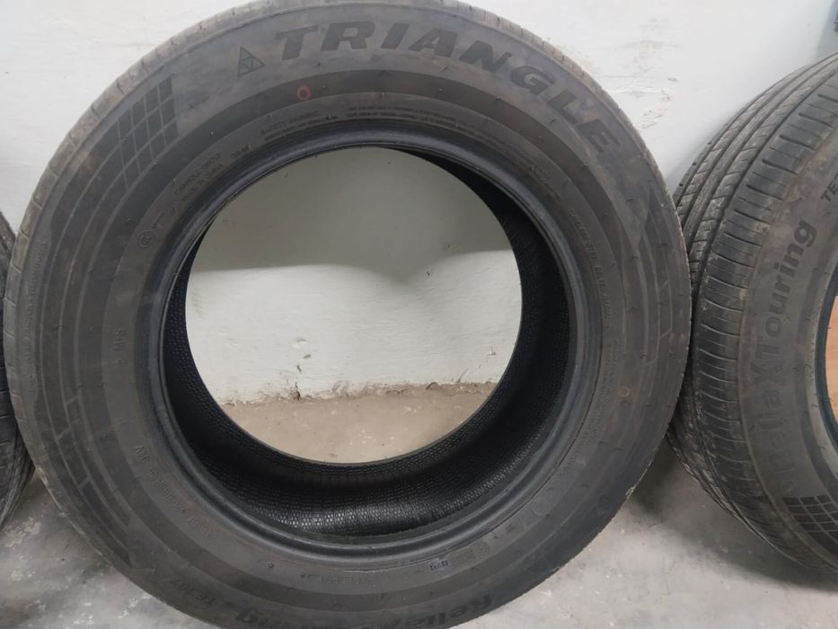 Шины почти новые r15