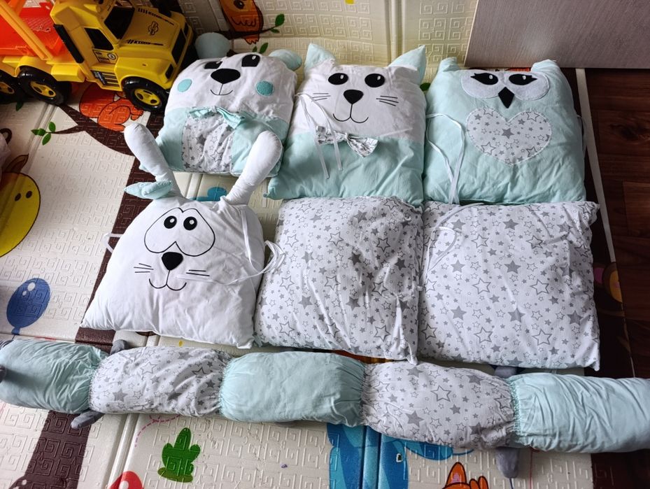 Продам бортики в кроватку