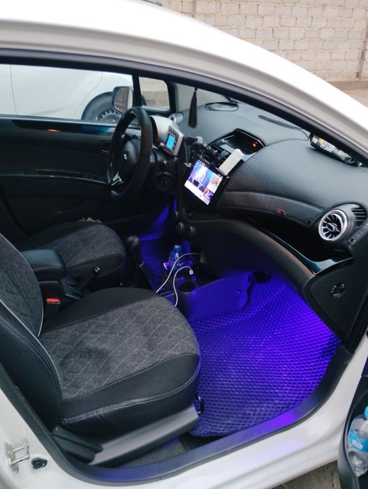 Автомобиль Спарк 2 позиция