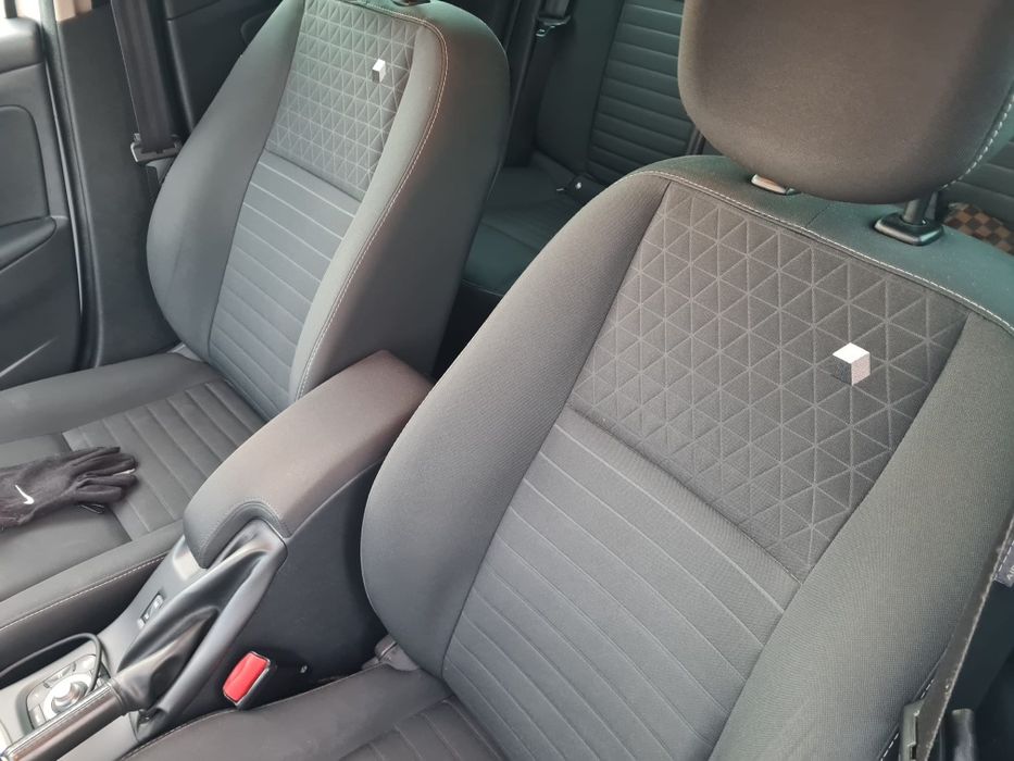 Proprietar-Renault Megane Limited-an 2016-1.5 Dci110-euro 6-navigatie