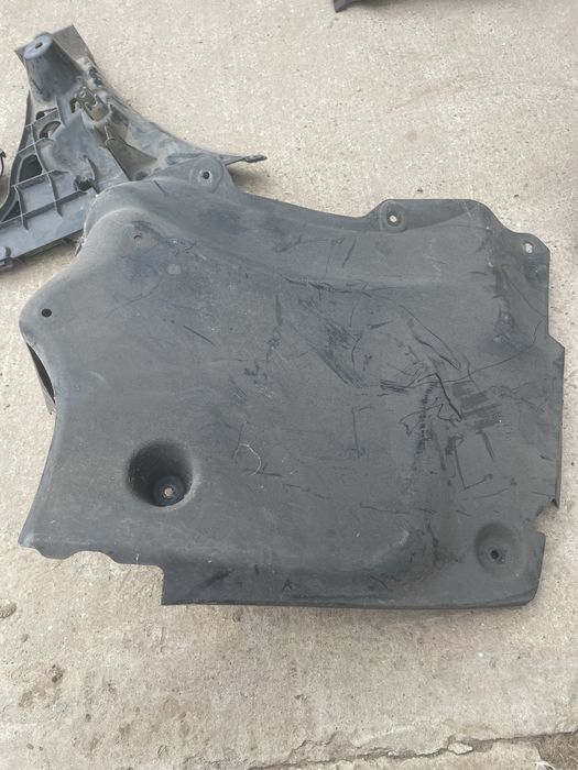 Carenaje, spuma bara, suporti bara, plastic dedesubtul barii, bmw e60