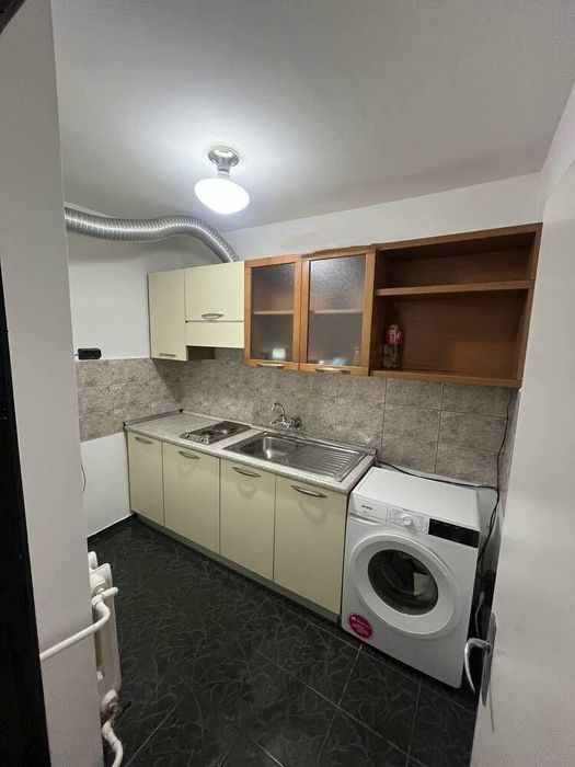 Дава се под наем Двустаен апартамент в София, Хиподрума - 75 кв.м за 600 € - Снимка #1