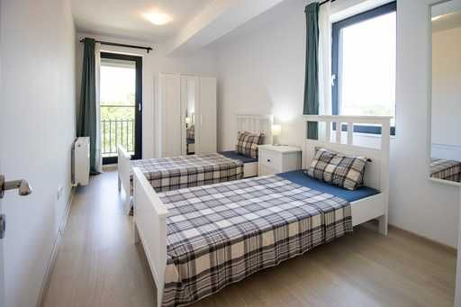 Snagov Plaza Houses – Locuințe cu grădină la doar 200 m de DN1