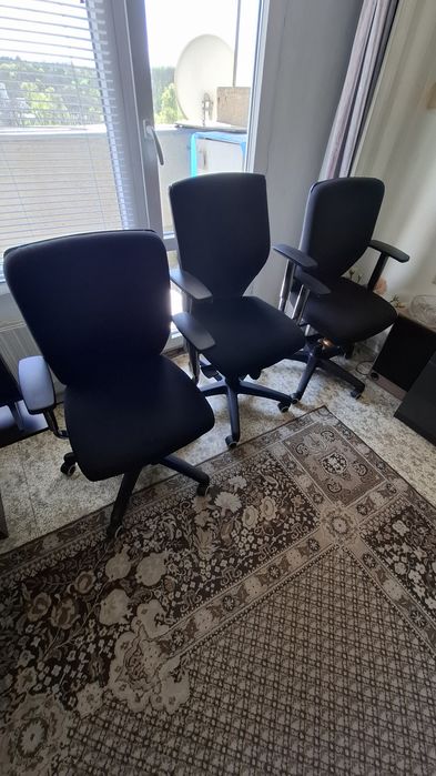 Ергономични офис столове