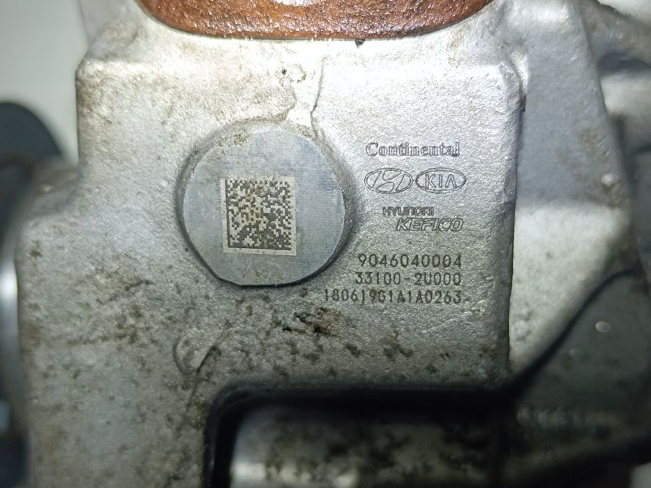 4 бр дюзи , ГНП помпа , рейл, тръбички за Хюндай и Киа 1.6 CRDI D4FE