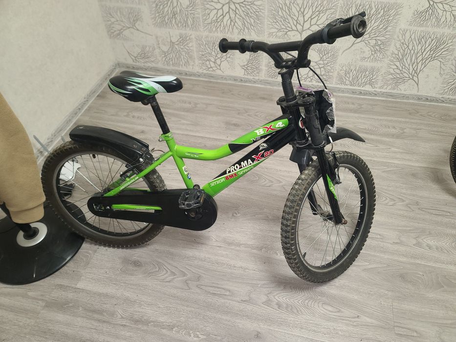 Продам велосипеды 1большой 1 маленький