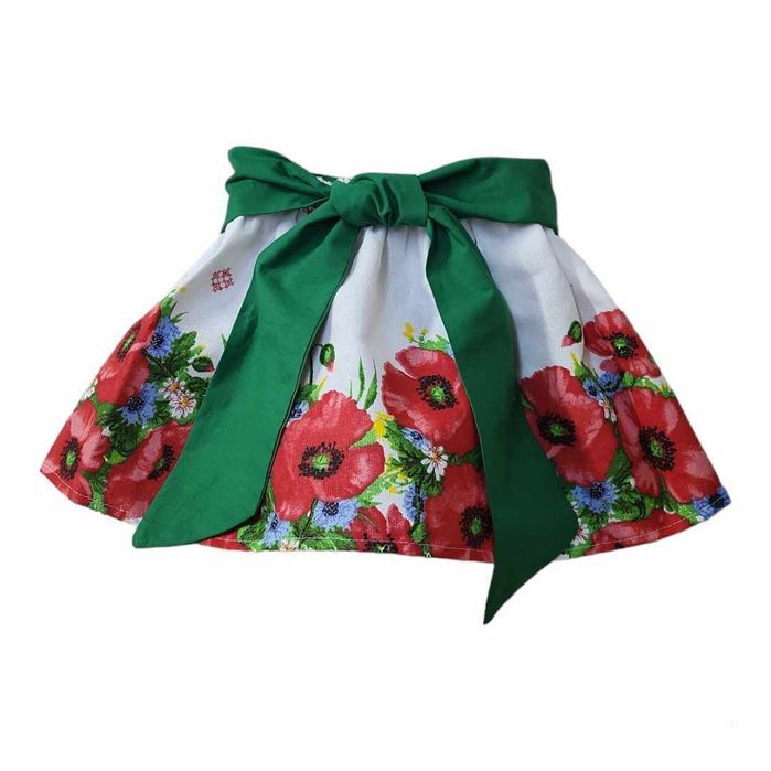 Детска рокля с фолклорни мотиви / народна носия