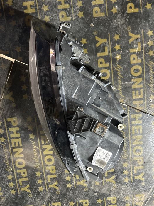 Ляв фар за Aufi A4-B8