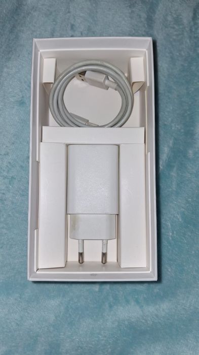 Телефон Vivo Y1s 2015