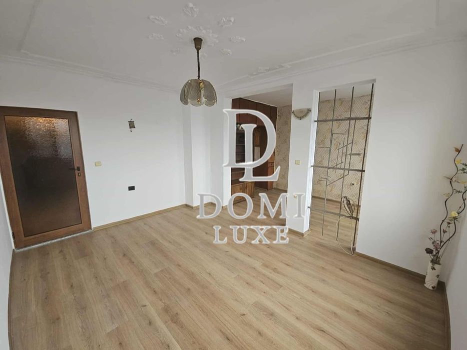 Продава се Тристаен апартамент в Шумен, Център - 63 кв.м за 1794 €/кв.м - Снимка #3