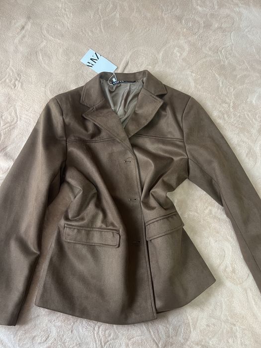 Замшевый пиджак оверсайз