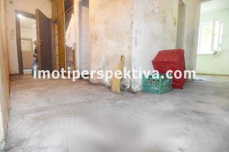 Продава се Тристаен апартамент в Пловдив, Кючук Париж - 94 кв.м за 1224 €/кв.м - Снимка #4