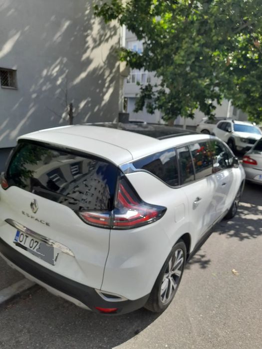 Renault Espace Vând sau schimb +diferență Suv Hibrid