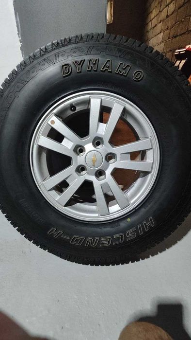 AT шины 235/85R16