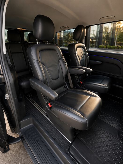 Inchiriez Microbuz Mercedes Vito V-Class 7+1 8+1