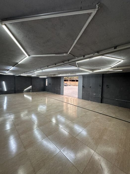 Аренда бокса под автомастерскую в центре города Яккасарайский район