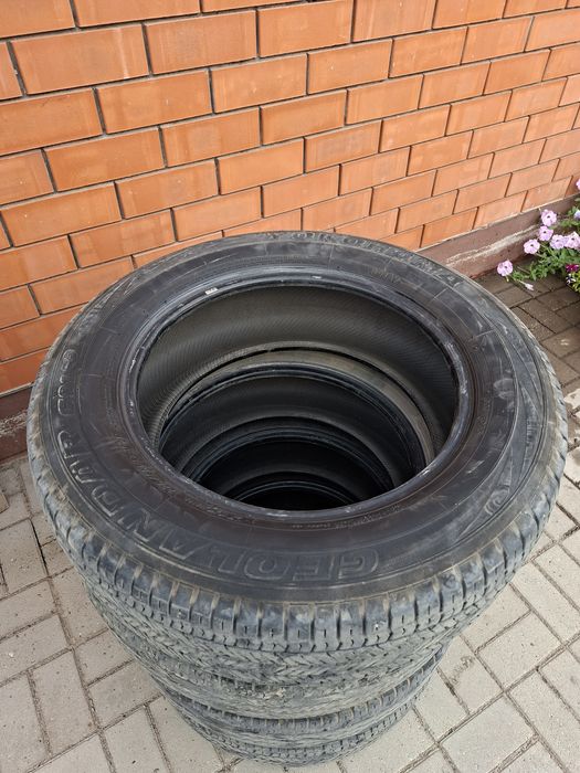 Продам летние шины.