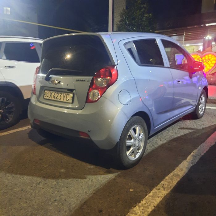 Spark 2014yil 3 pozisiya 1.25 motor