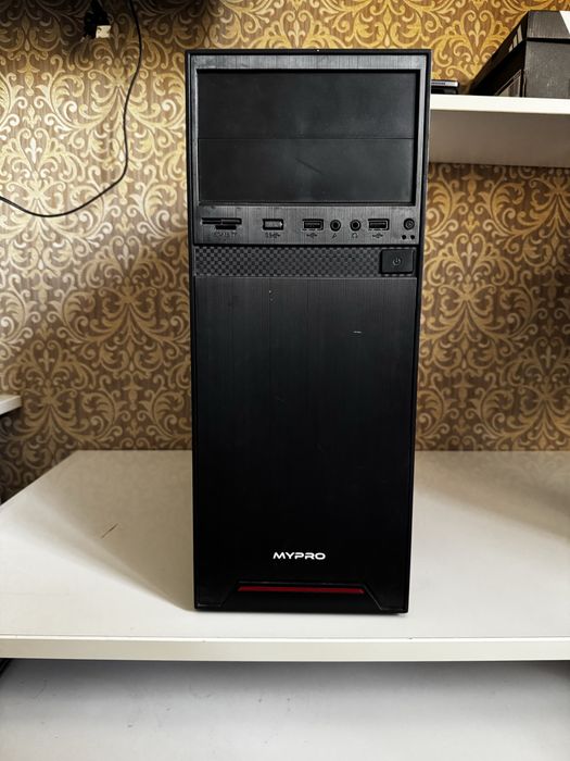 LG kompyuter komplekt sotiladi