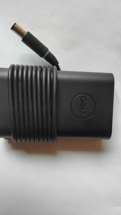 Продавам оригинални зарядни dell 90вата 19.5v 4.62A