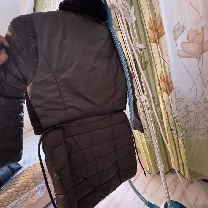 Продам модную брендовую куртку Chiago