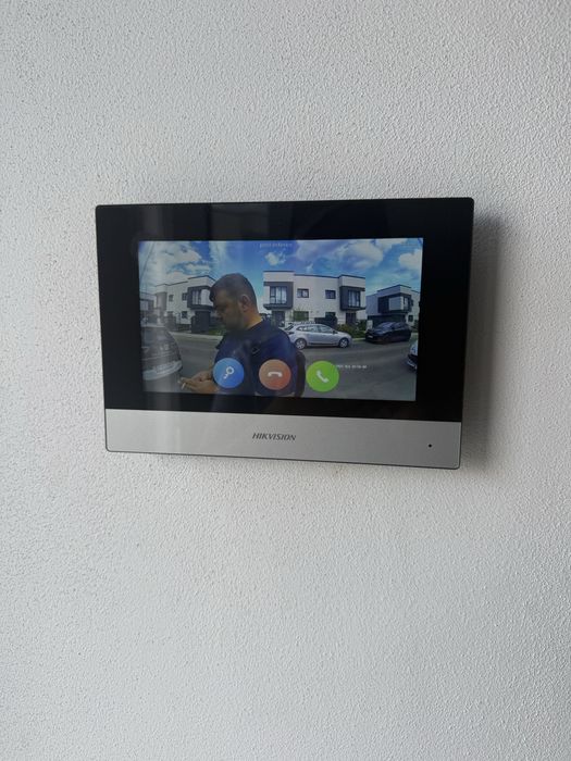 Videointerfoane si Control Acces – Furnizare, Montaj si Service