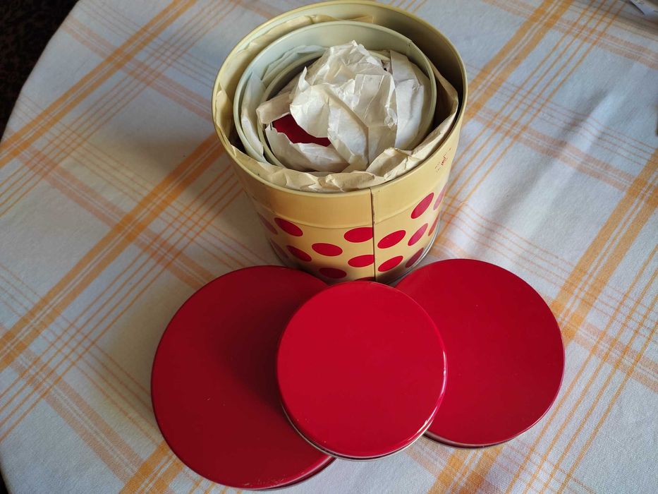 Кутии метални за подправки-нови