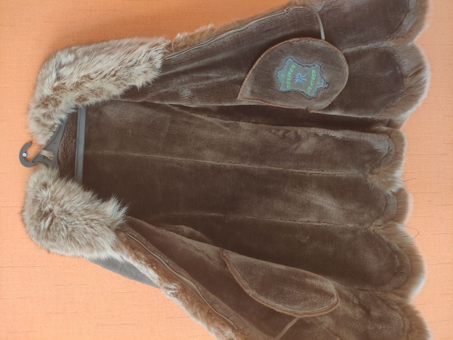 Дублёнка Б/у.   .