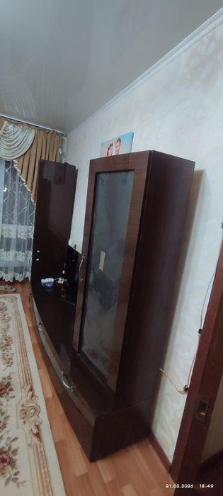 Тумба под телевизор с шкафами