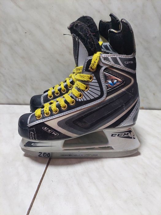 Patine 200 hochei hochey CCM Vector CRB 5 marime 35 ( 22,5 cm)