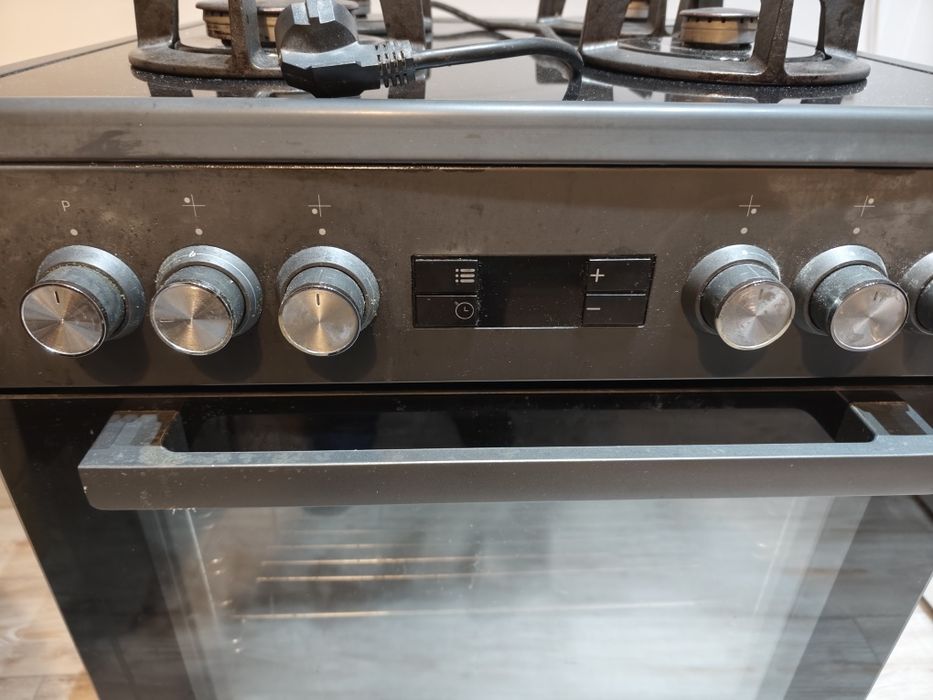 Aragaz gaz și electric