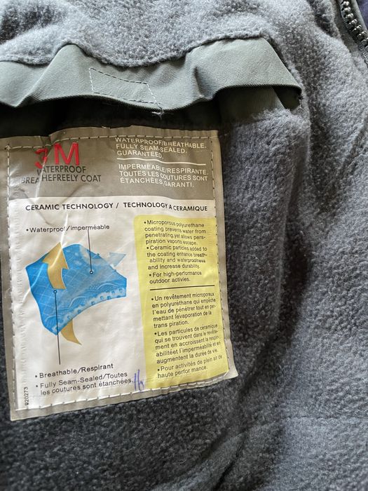 Adidas geaca de iarna